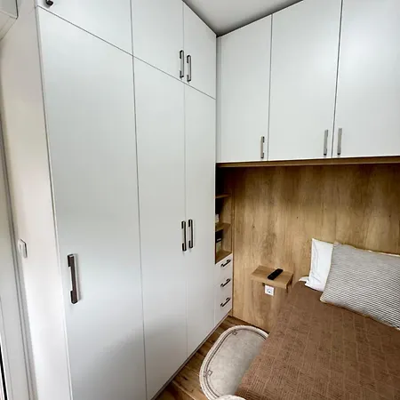 Little Gem Apartment *